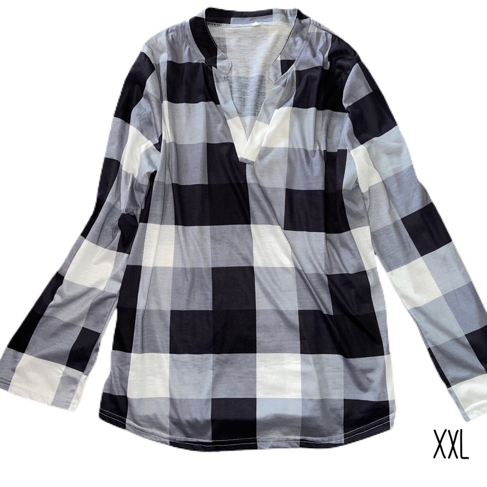 Women plaid b neck shirt